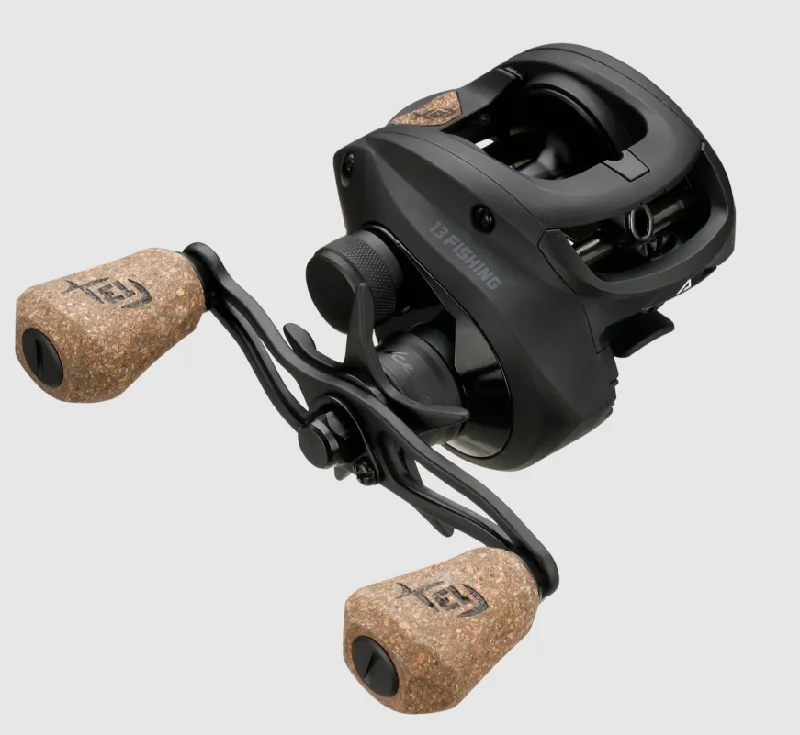 13 Fishing Concept A2 Baitcast Reel A2-7.5-RH